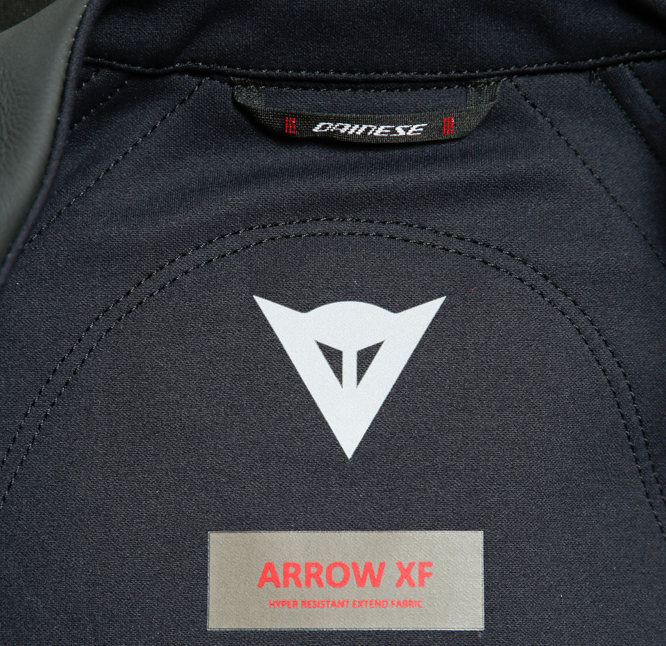 Tejido Arrow XF de la chaqueta Intrepida